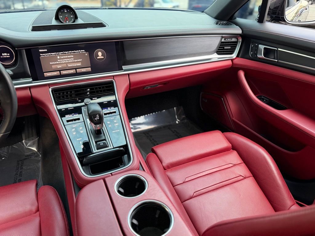 Used 2023 Porsche Panamera Platinum Edition image 43