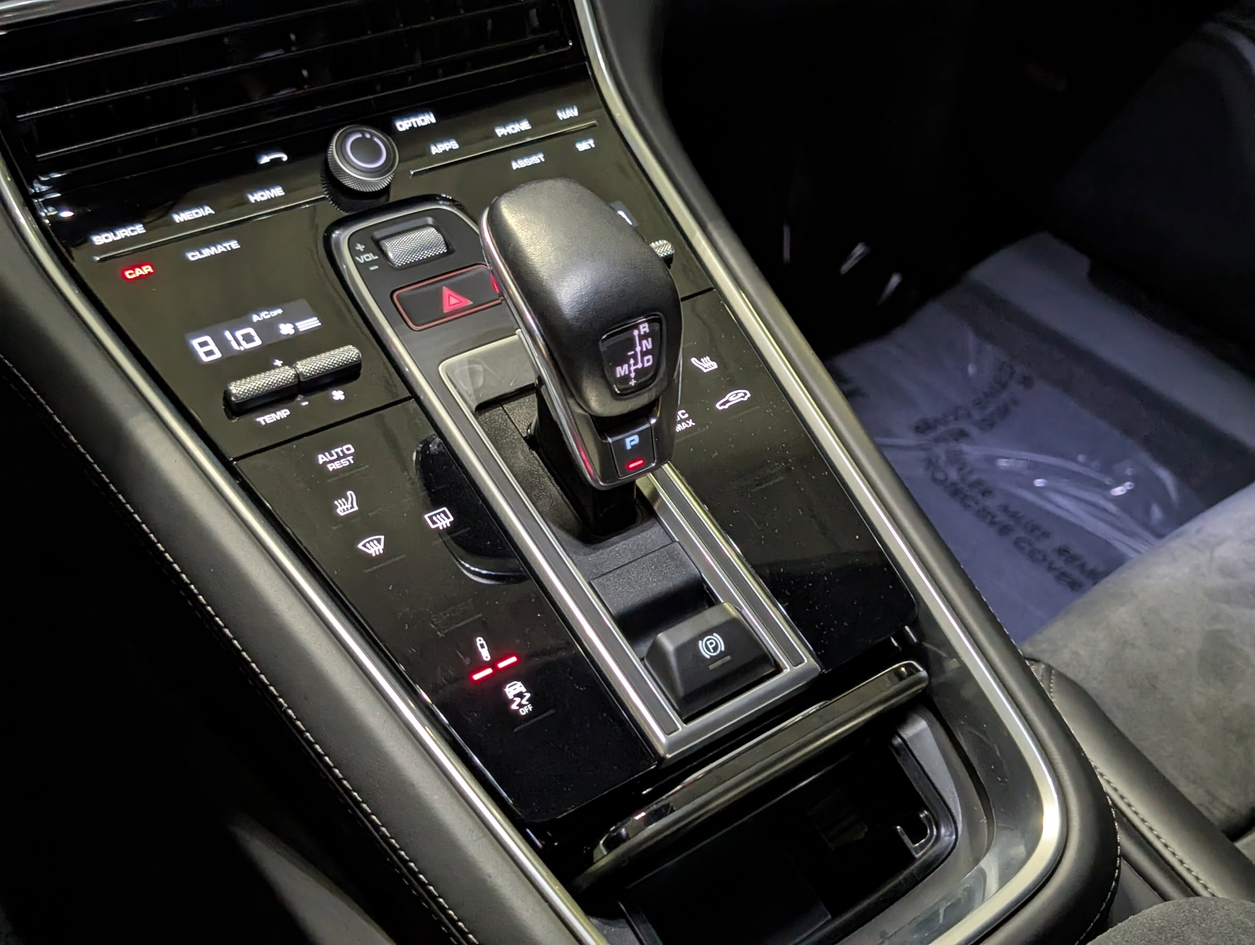 Certified 2020 Porsche Panamera GTS image 38