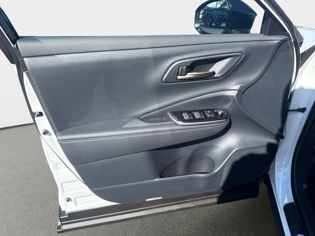 New 2026 Toyota Crown XLE image 15