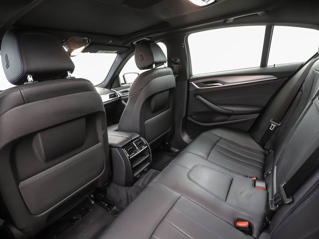 Used 2019 BMW 530i xDrive w/ M Sport Package AWD/4WD image 21