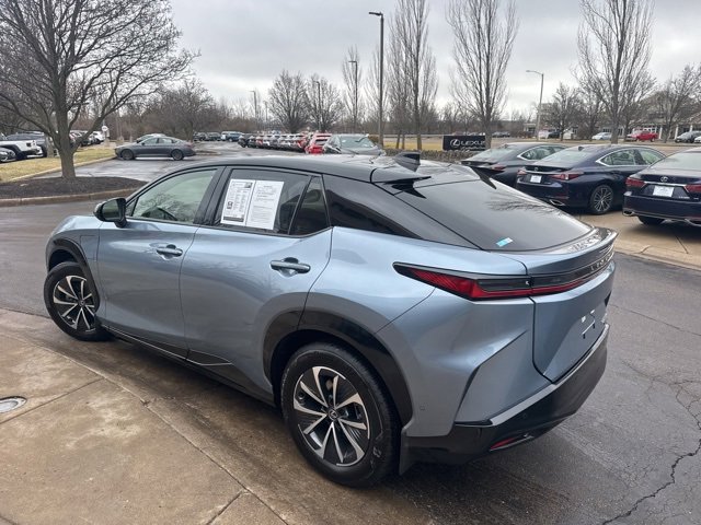 Certified 2025 Lexus RZ 450e w/ Technology Package image 5