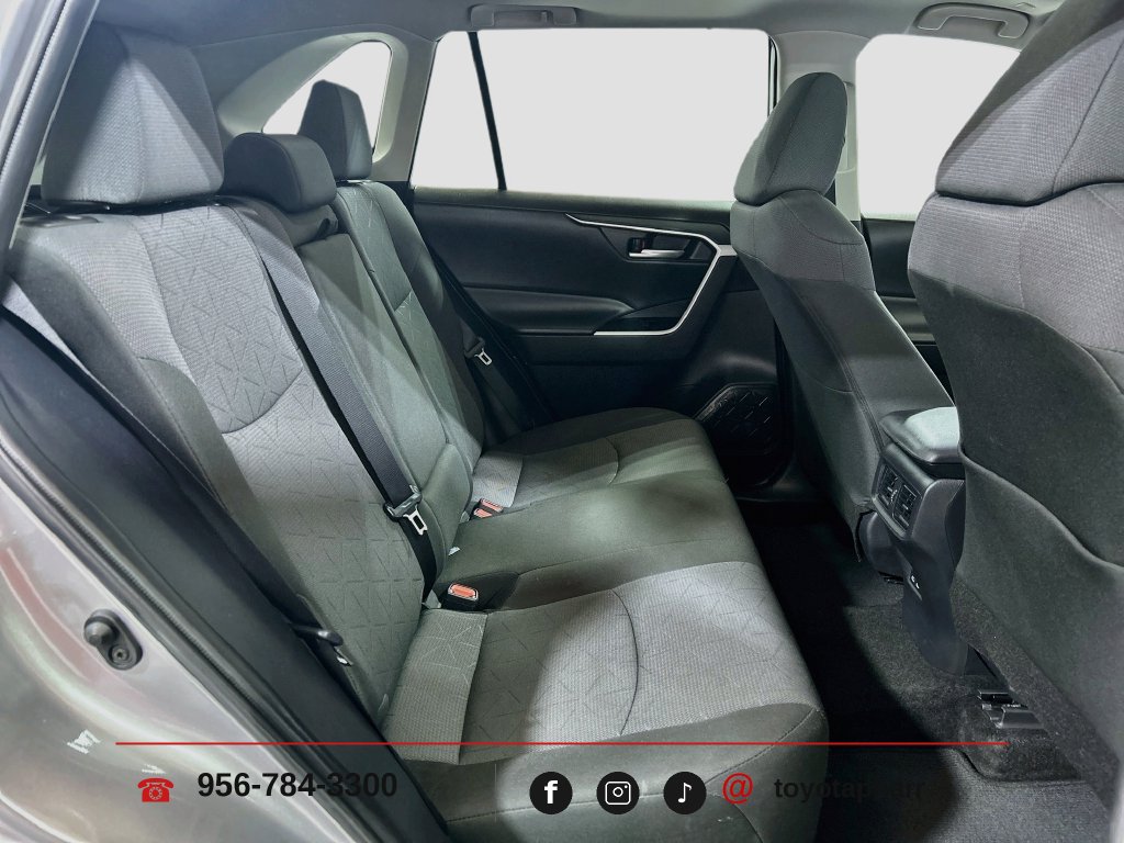 Used 2025 Toyota RAV4 XLE w/ Convenience Package FWD image 25