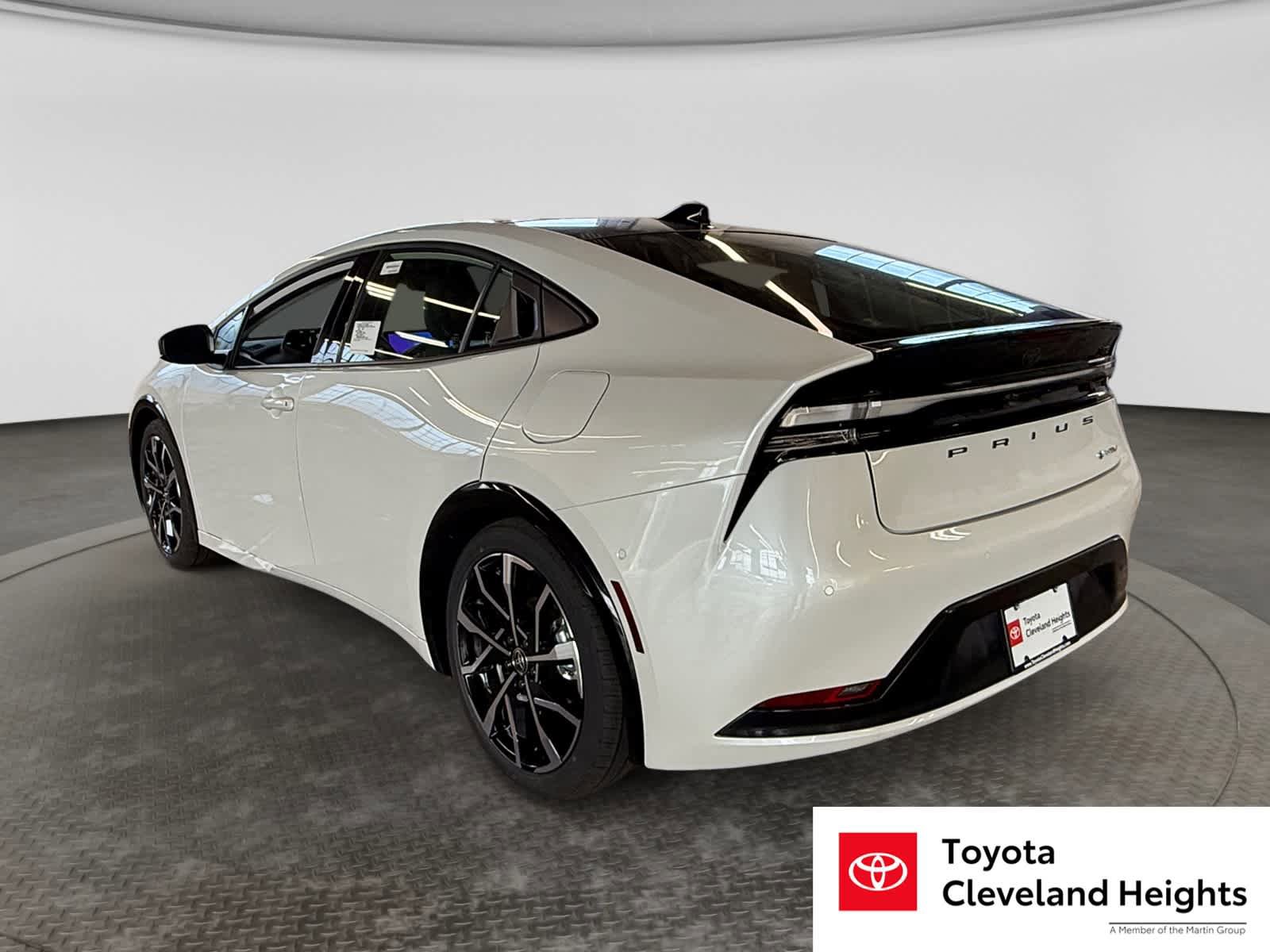 New 2026 Toyota Prius Plug-In Hybrid w/ Limited Premium Package FWD image 7