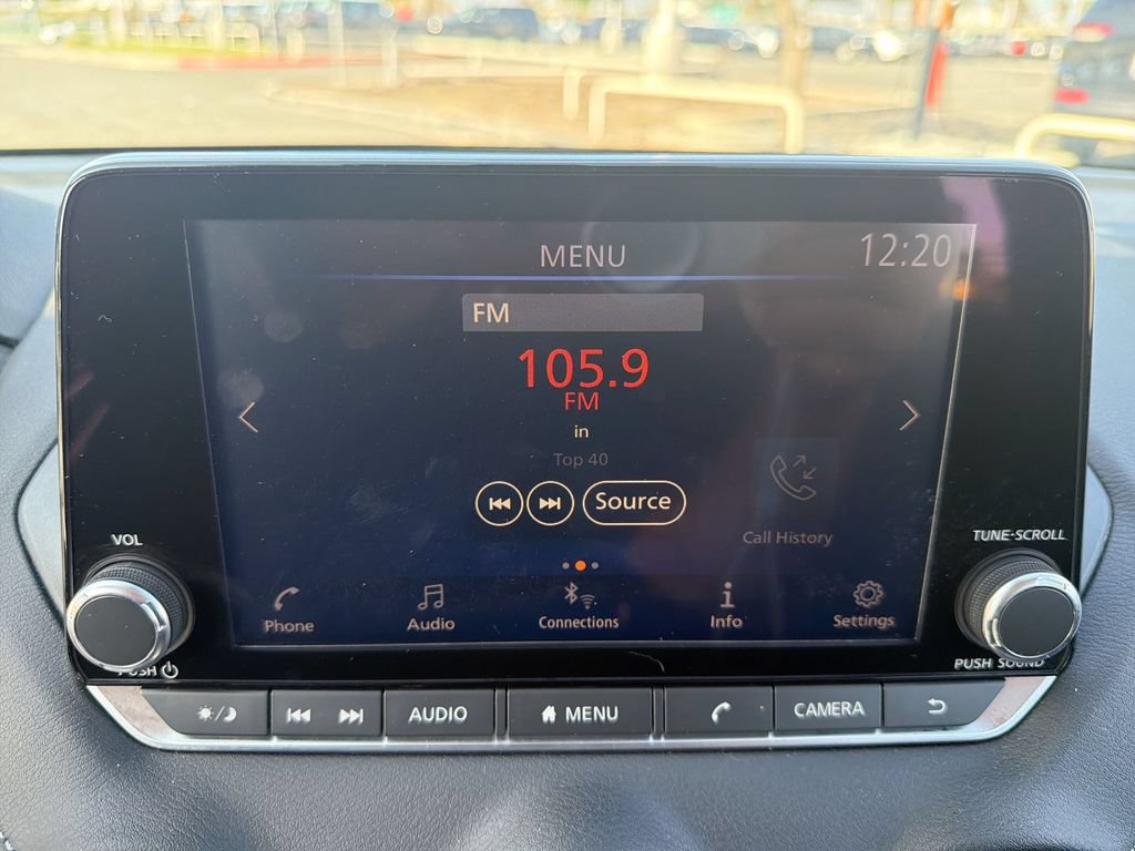 Used 2020 Nissan Sentra SV FWD image 12
