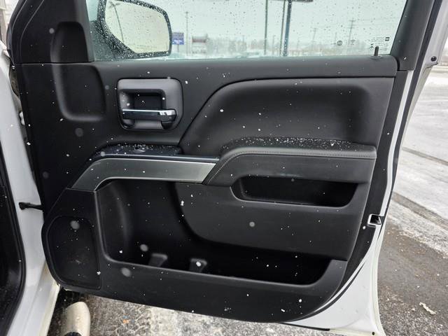 Used 2018 Chevrolet Silverado 1500 LT w/ All Star Edition image 22