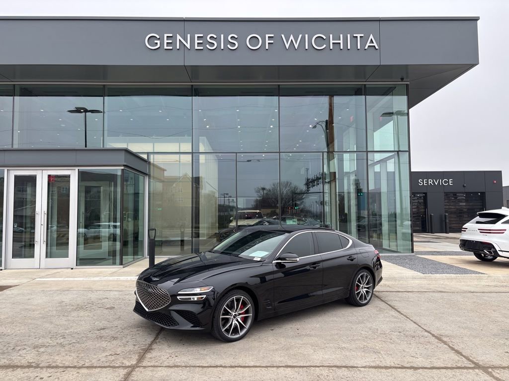 Certified 2025 Genesis G70 2.5T image 1