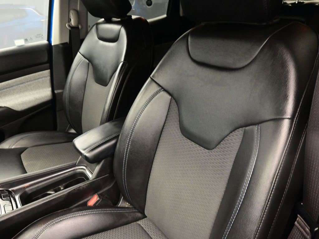 Used 2022 Jeep Compass Latitude w/ Convenience Group image 31