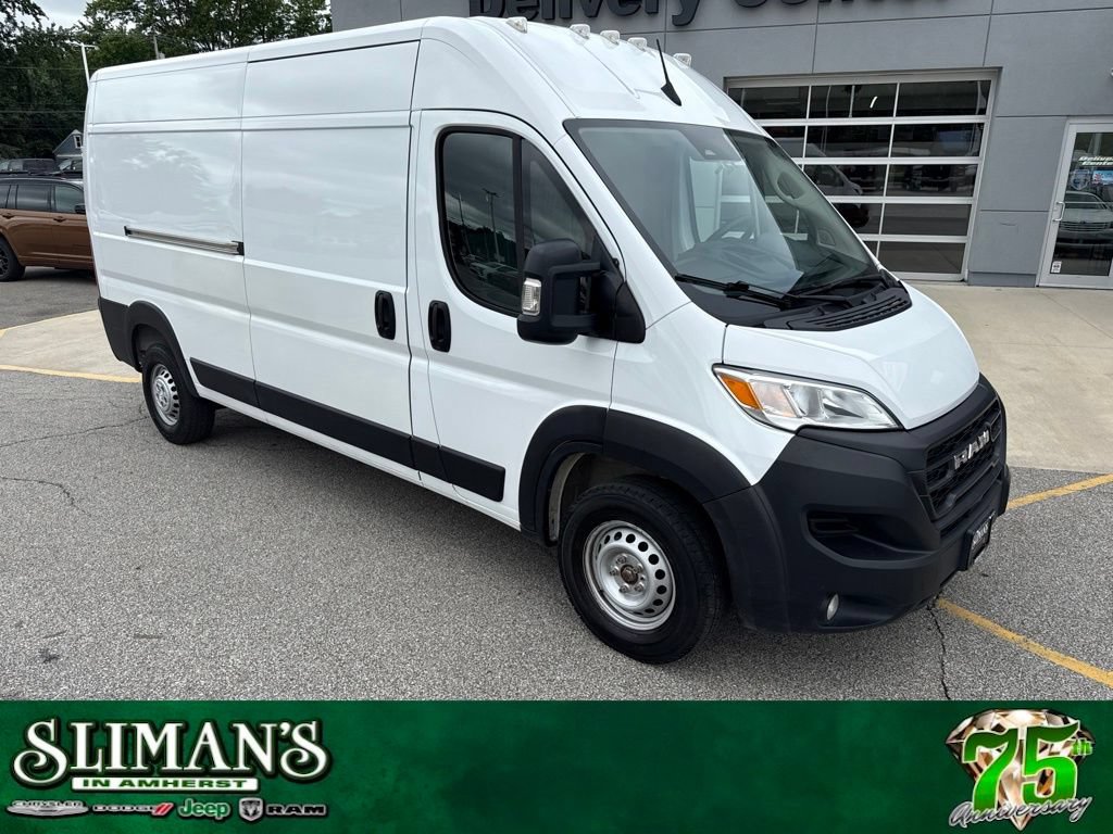 Used 2025 RAM ProMaster 2500 w/ Convenience Group FWD image 1