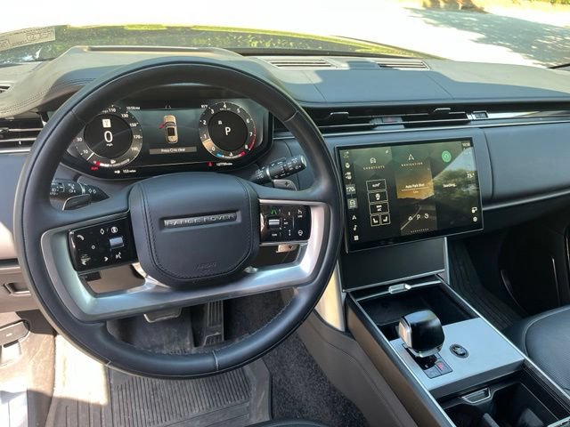Certified 2024 Land Rover Range Rover SV AWD/4WD image 6