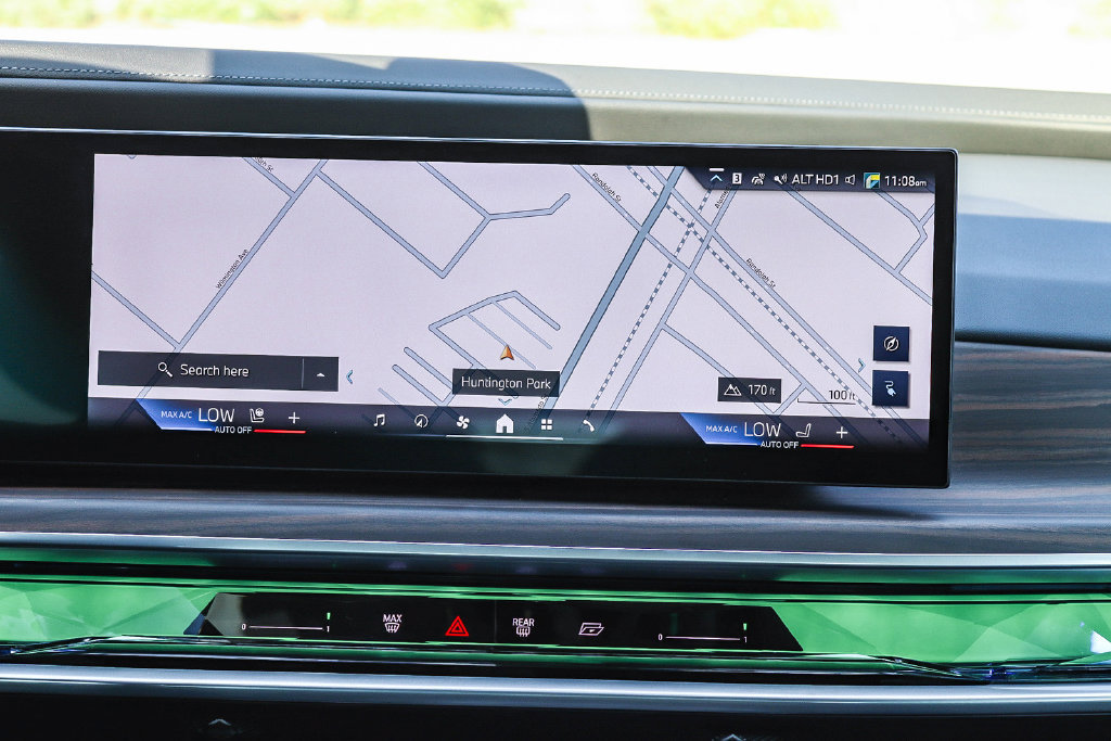 Used 2026 BMW i7 xDrive60 AWD/4WD image 15