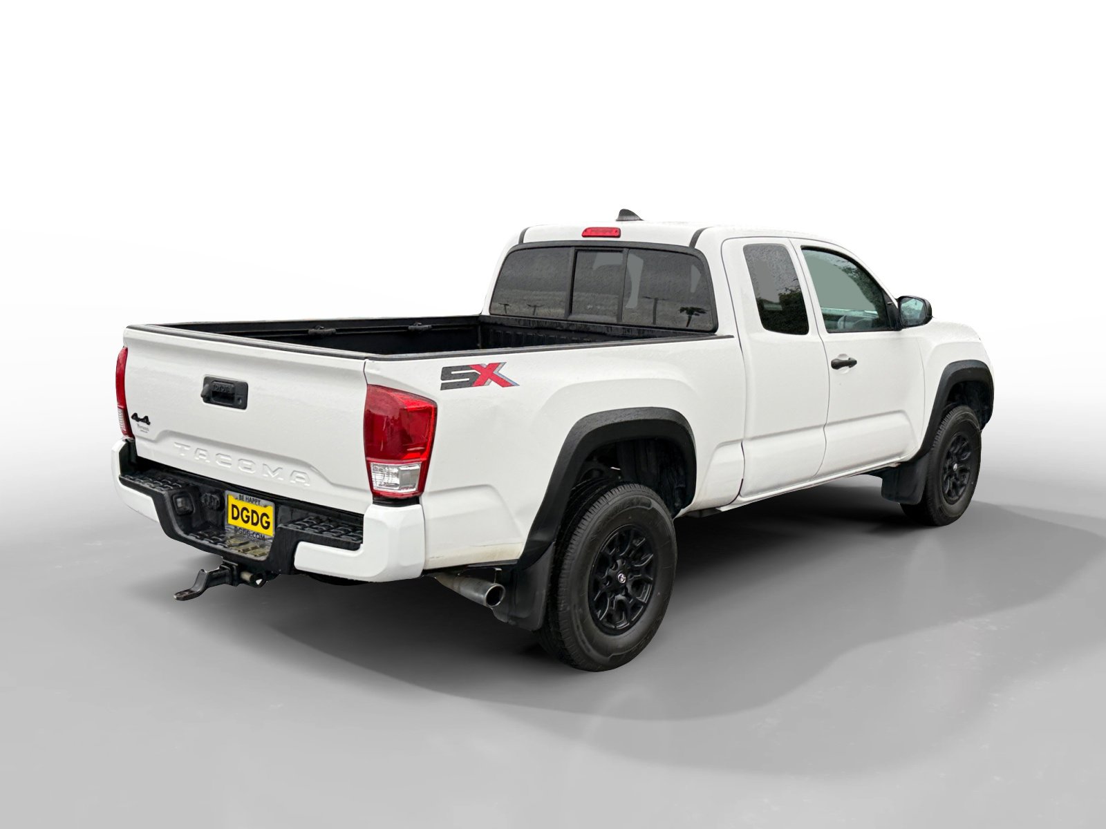 Used 2022 Toyota Tacoma SR w/ SX Package AWD/4WD image 5