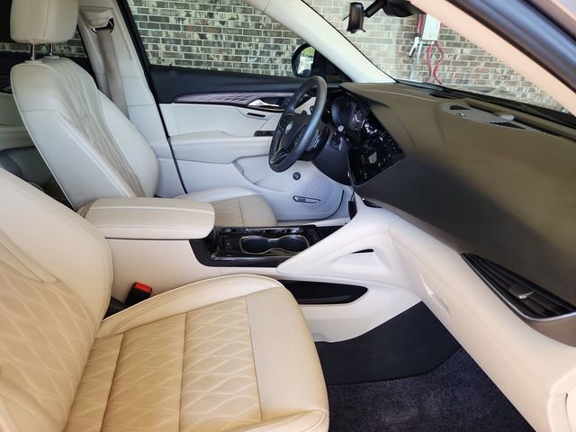 Used 2022 Buick Envision Avenir w/ Technology Package II image 13