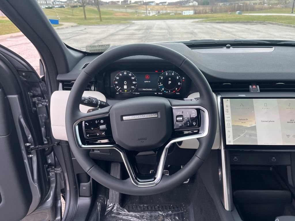 New 2026 Land Rover Discovery Sport Landmark AWD/4WD image 14