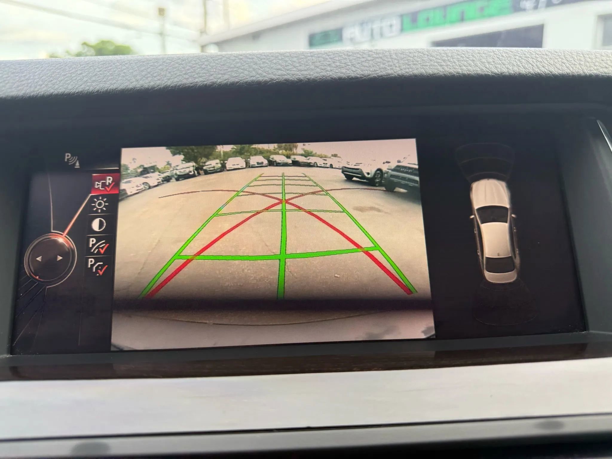 Used 2016 BMW 528i Sedan image 32