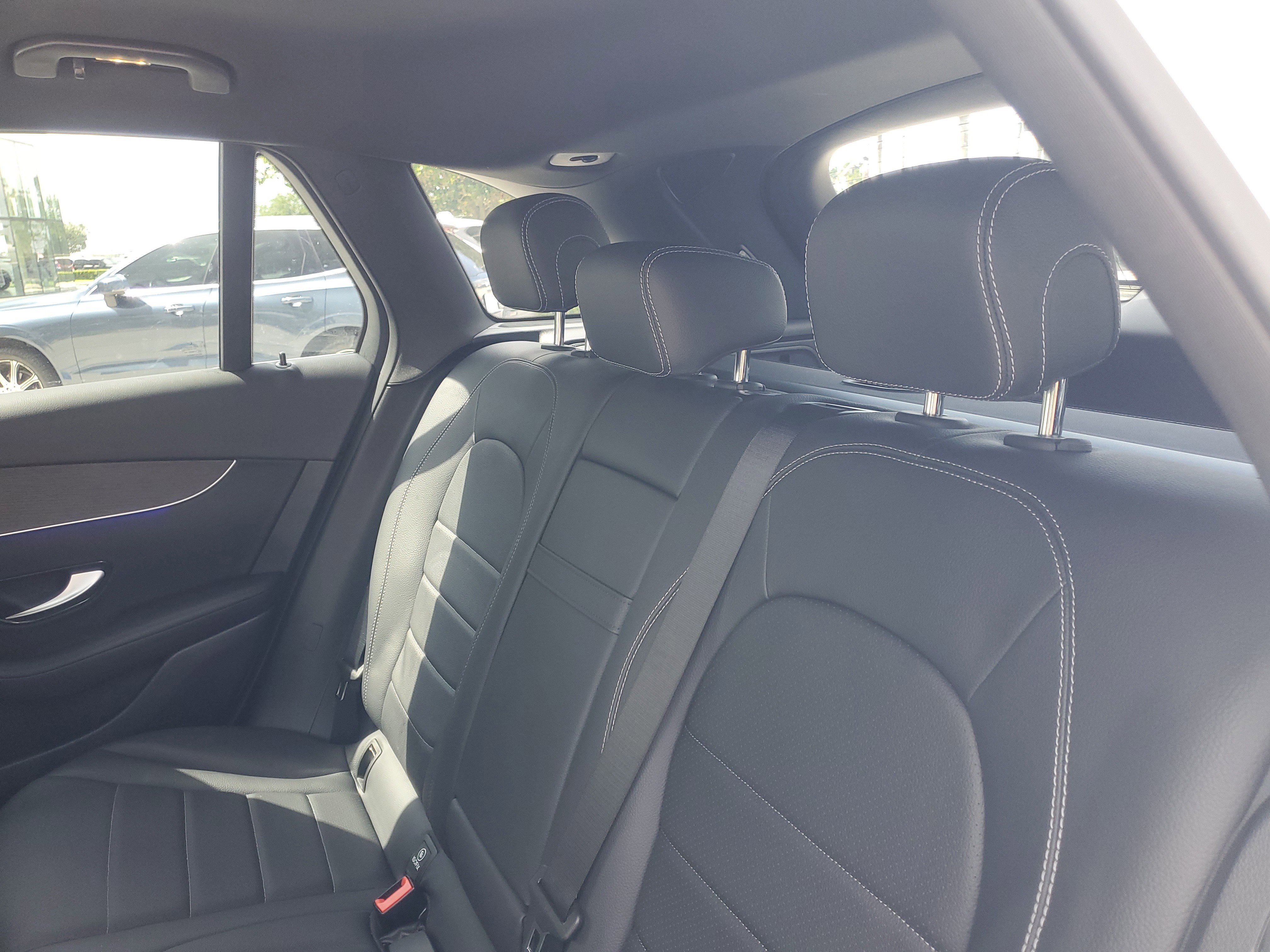 Used 2022 Mercedes-Benz GLC 300 image 17
