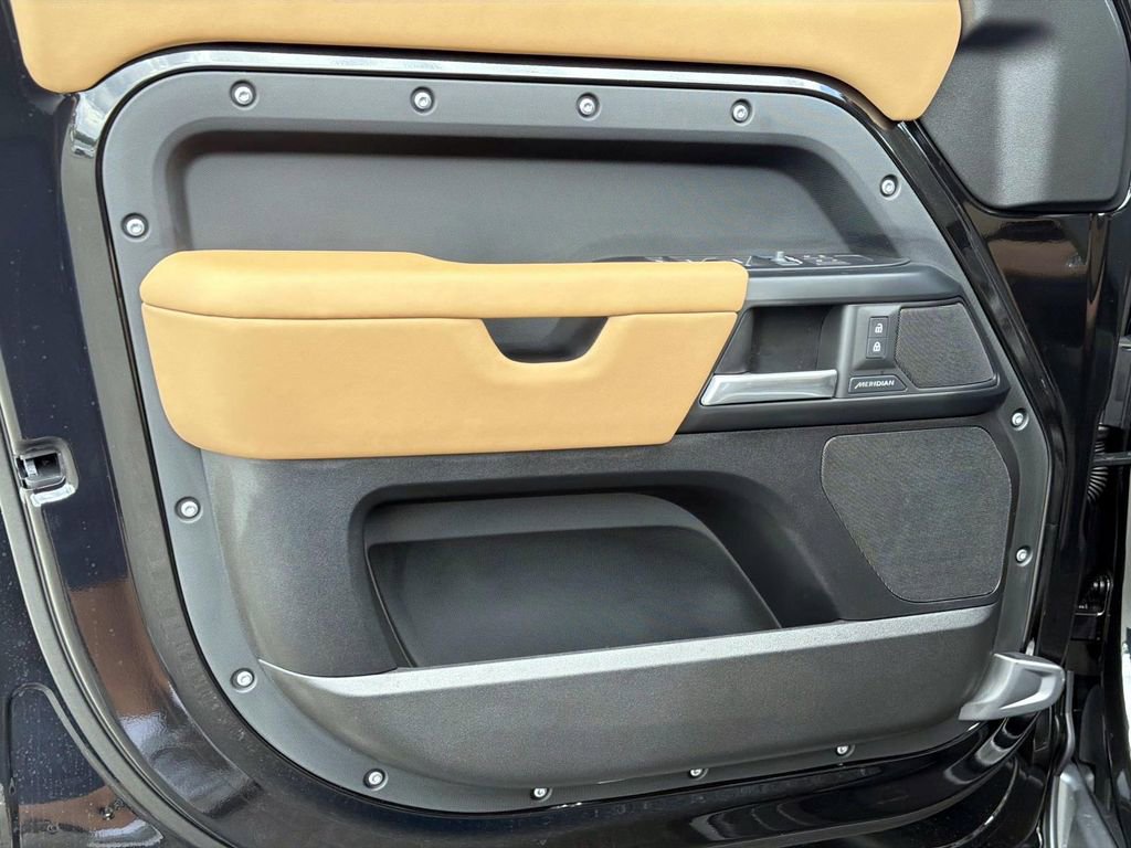 New 2026 Land Rover Defender 130 S image 18
