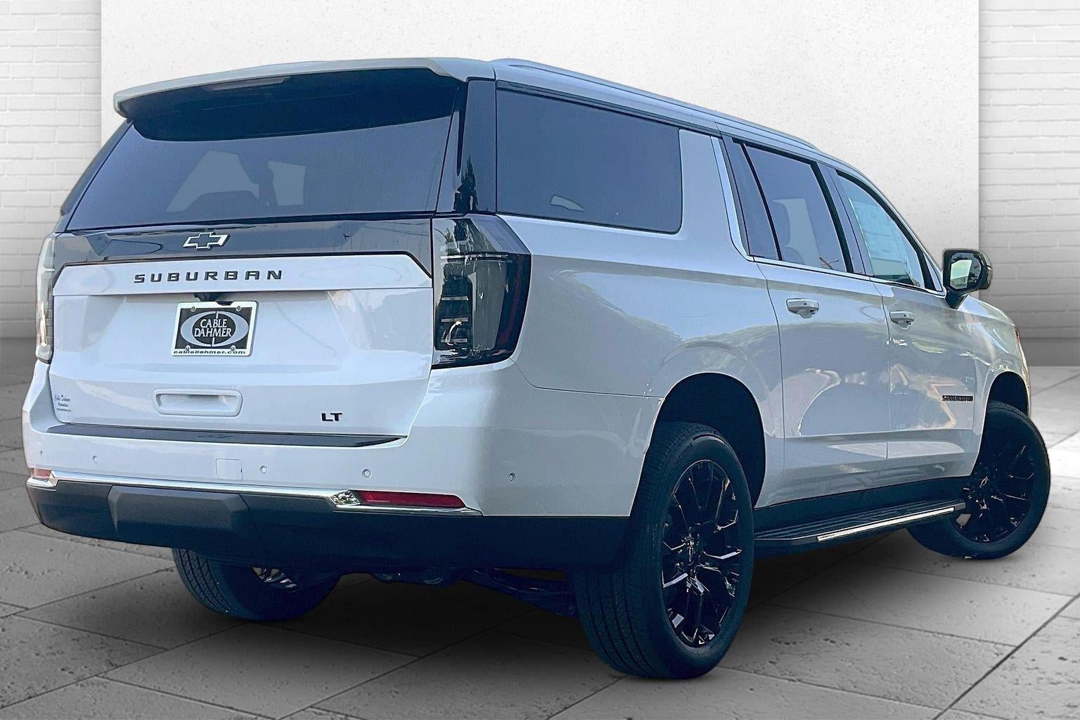 New 2026 Chevrolet Suburban LT AWD/4WD image 15