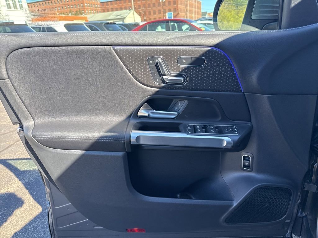 New 2026 Mercedes-Benz GLB 250 4MATIC image 15