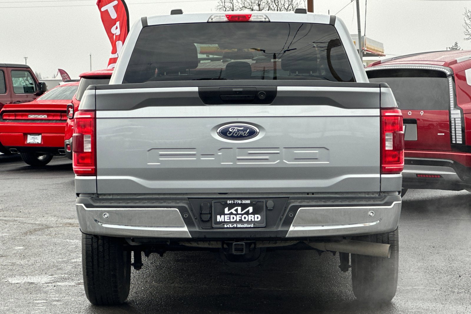 Used 2023 Ford F150 XLT w/ Trailer Tow Package image 5