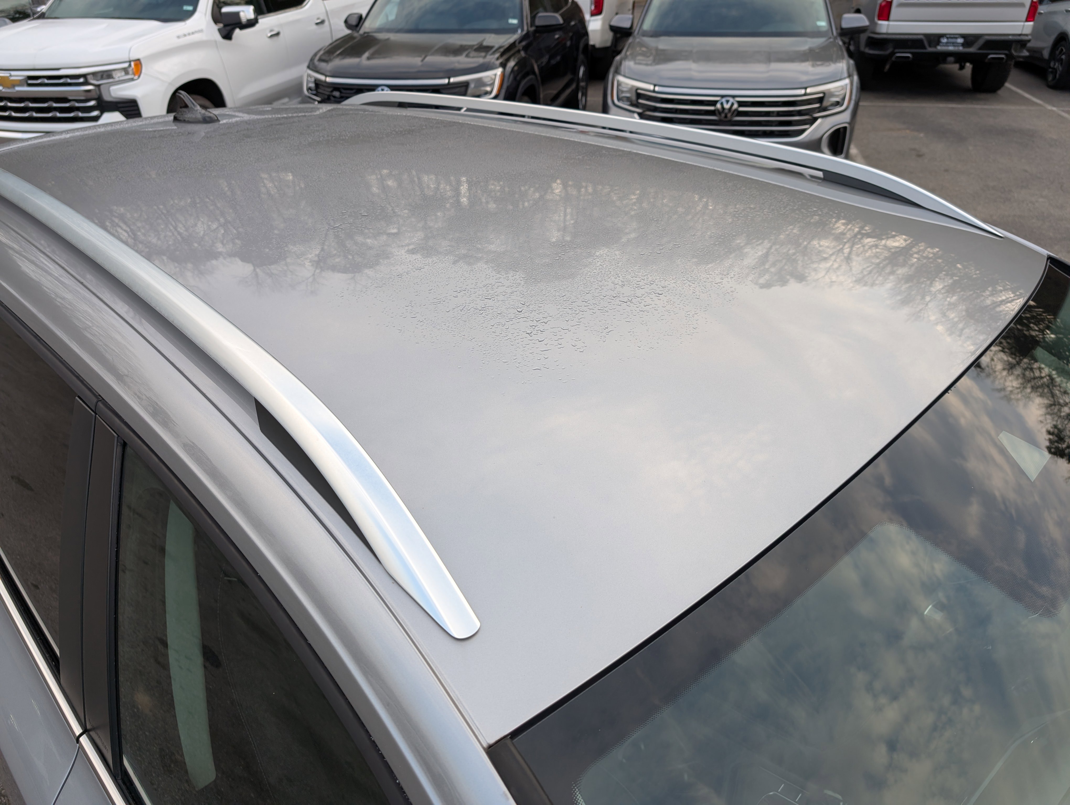 Used 2023 Volkswagen Taos SE w/ Black Wheel Package image 14