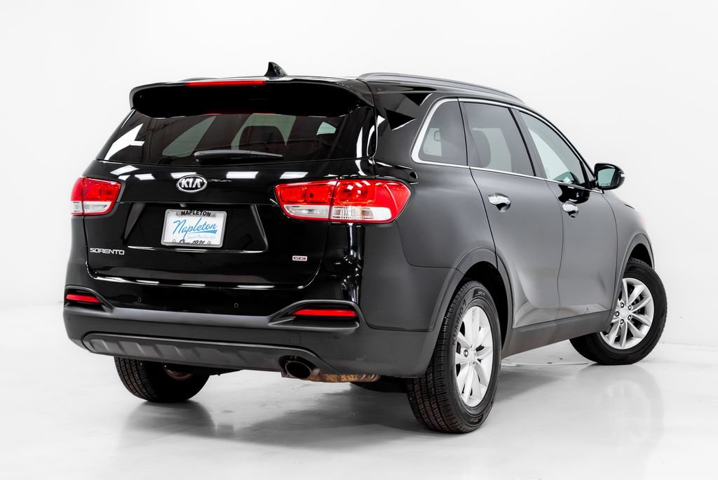 Used 2016 Kia Sorento FWD w/ LX Convenience Package image 30