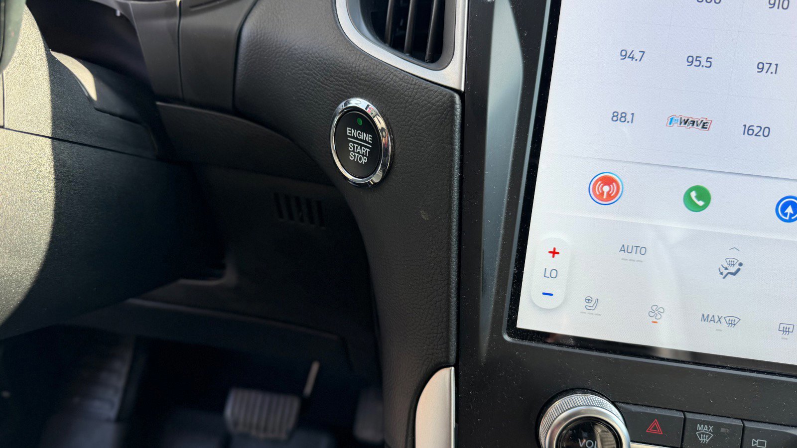 Certified 2024 Ford Edge SEL w/ Convenience Package image 28