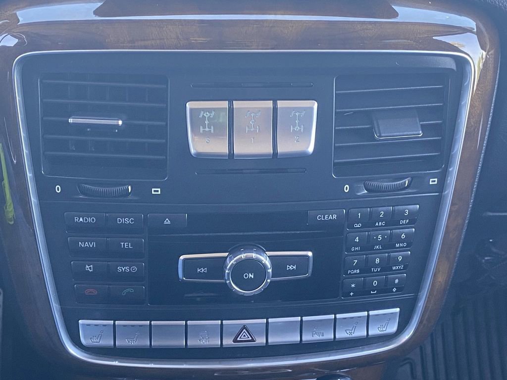 Used 2015 Mercedes-Benz G 550 image 29