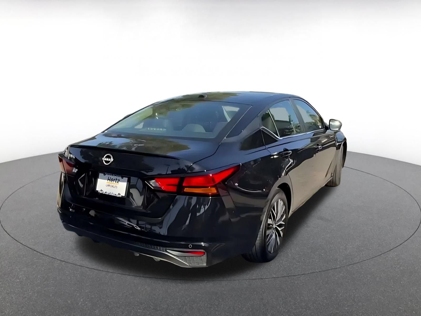 Used 2026 Nissan Altima 2.5 SV FWD image 14