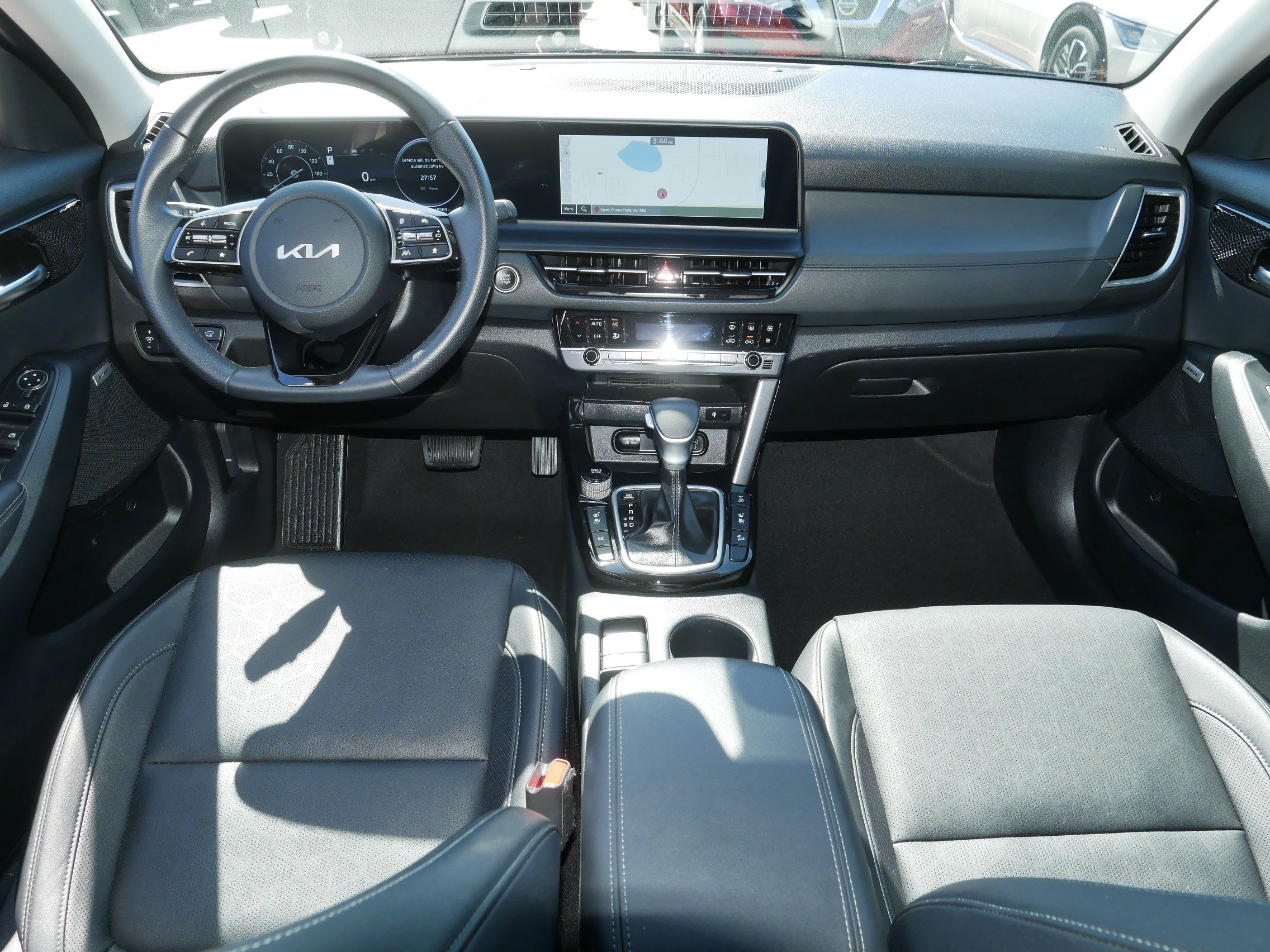 Certified 2024 Kia Seltos SX w/ SX Sunroof Package AWD/4WD image 10