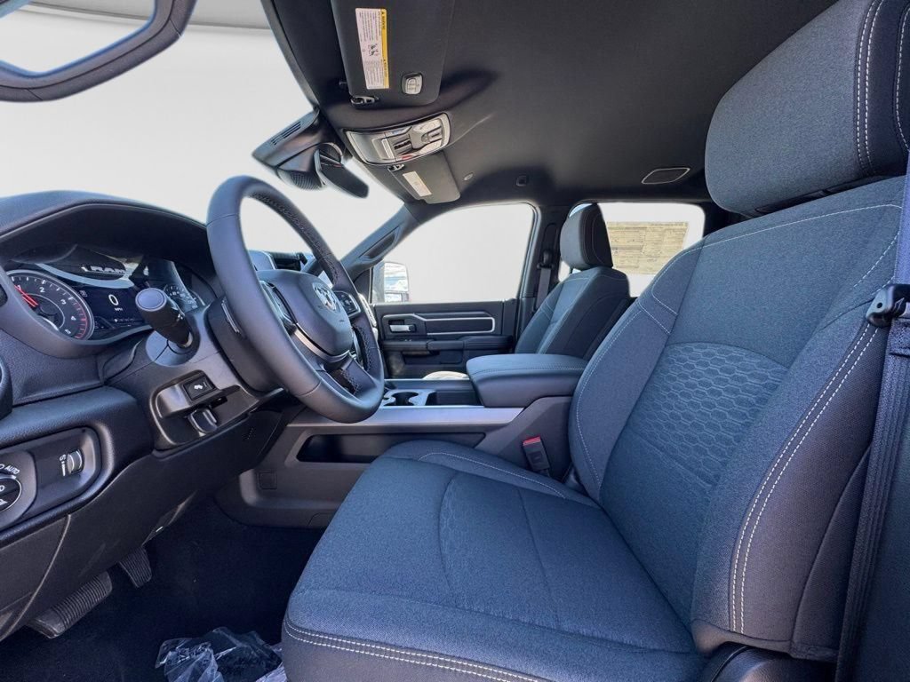 New 2025 RAM 2500 Big Horn AWD/4WD image 14