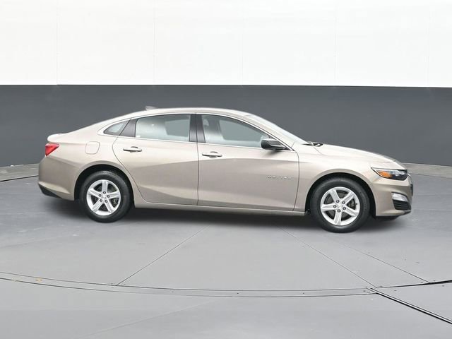 Used 2023 Chevrolet Malibu LS image 18