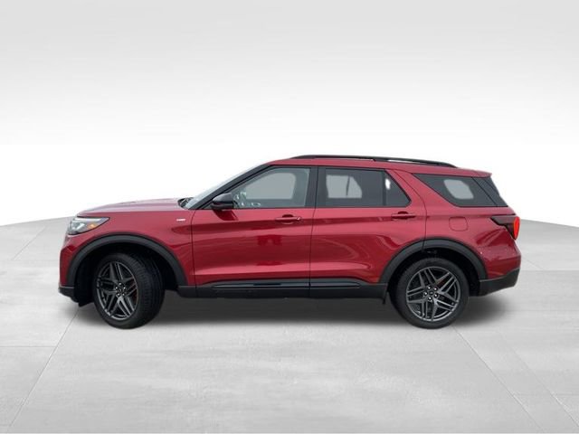 Used 2025 Ford Explorer ST-Line w/ Premium Package image 4