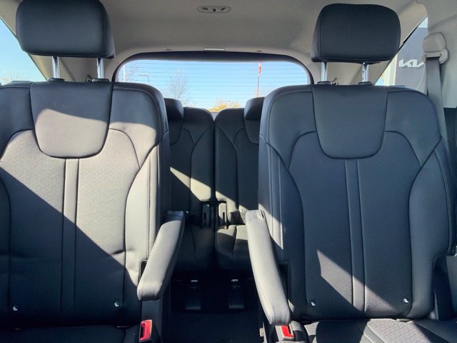 Certified 2023 Kia Sorento EX AWD/4WD image 34