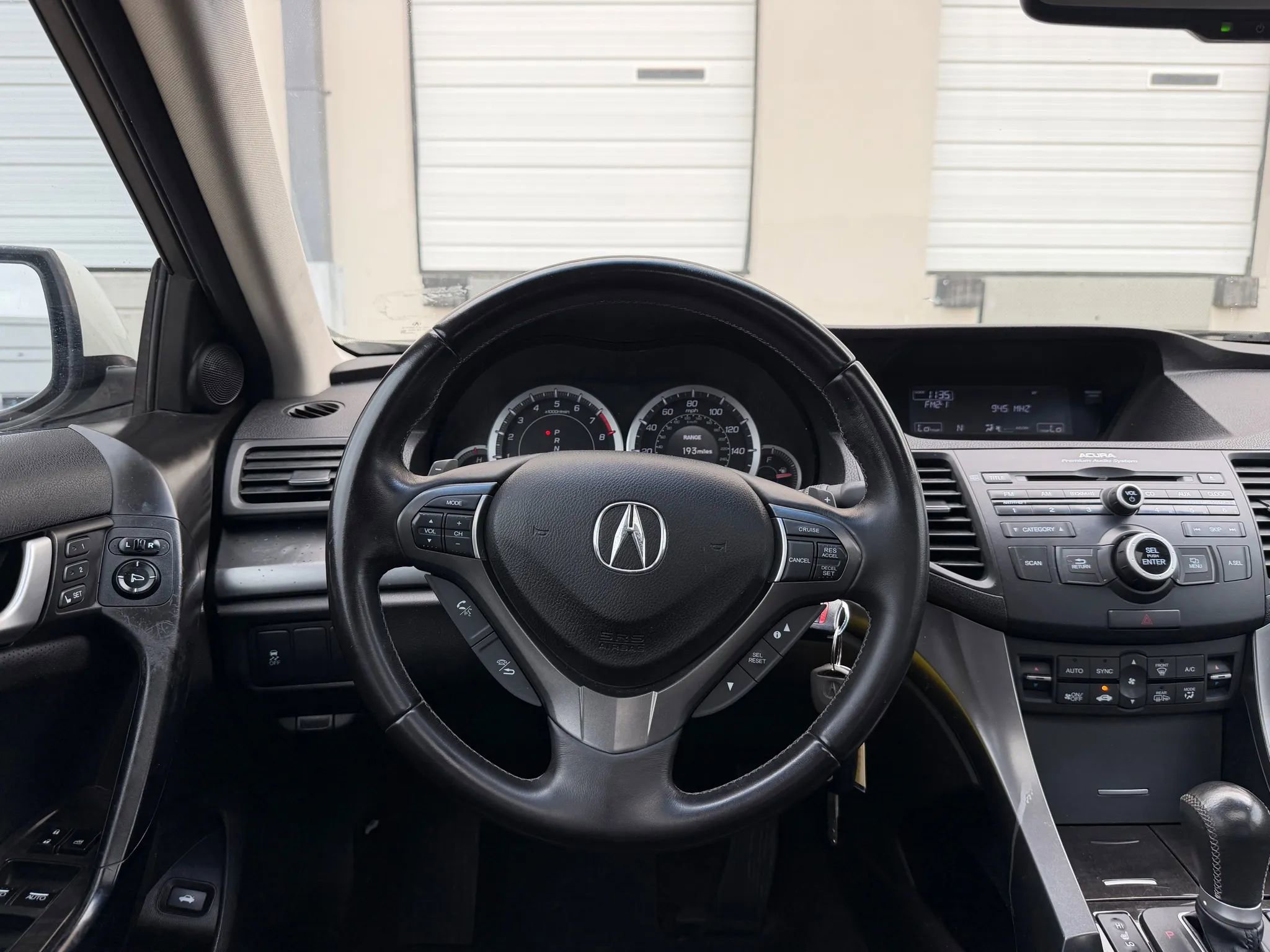 Used 2011 Acura TSX Sedan image 12