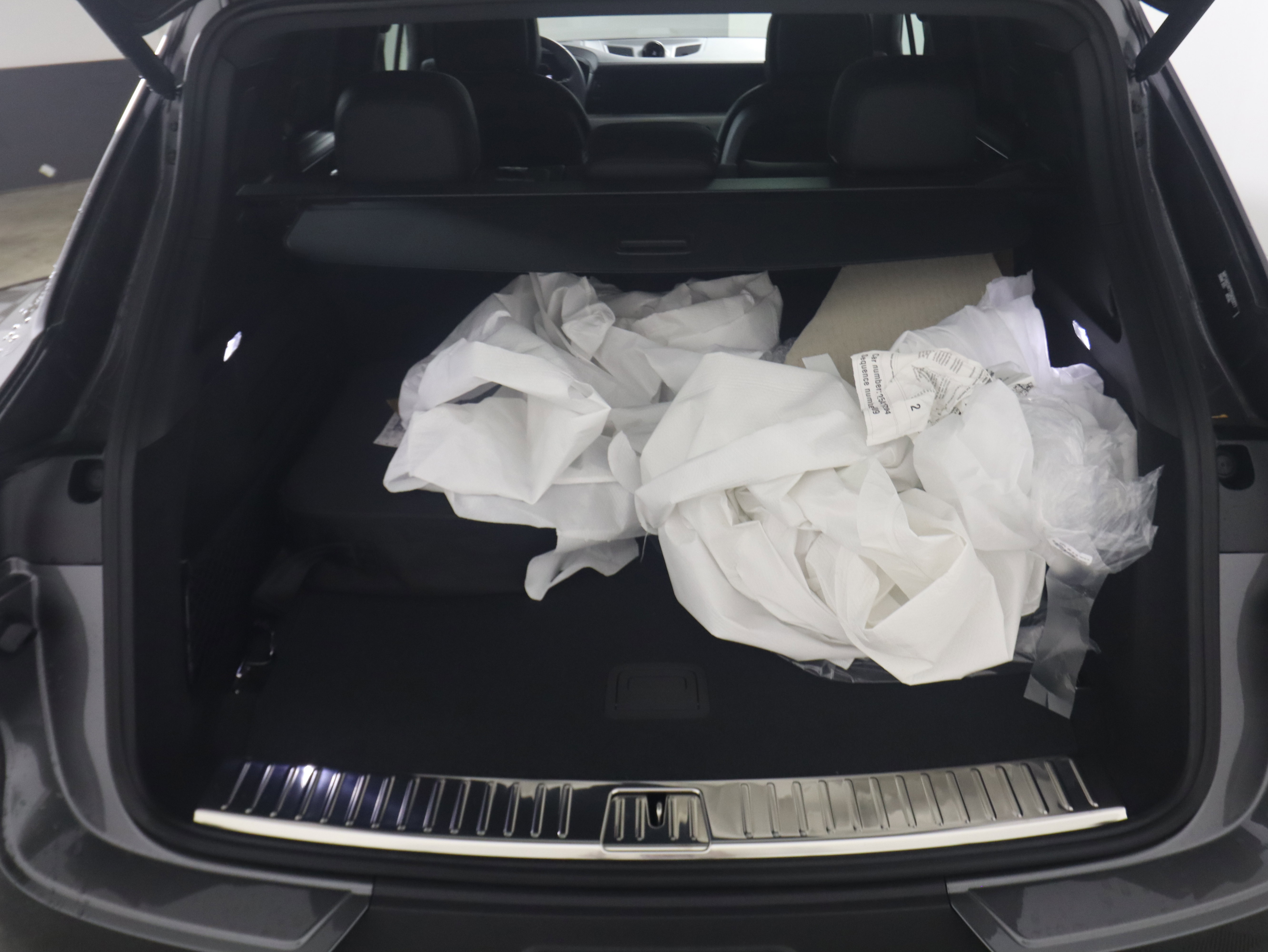 New 2026 Porsche Cayenne S image 21