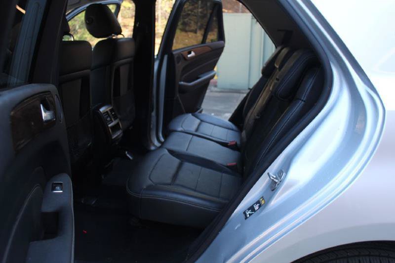 Used 2013 Mercedes-Benz ML 350 4MATIC image 9