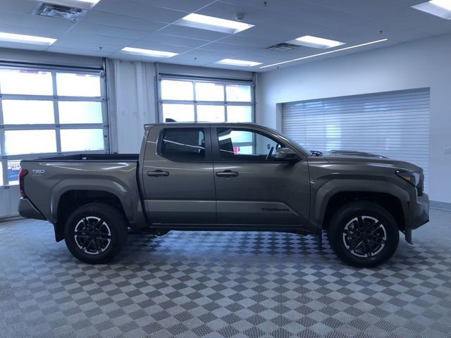 New 2026 Toyota Tacoma TRD Sport image 6