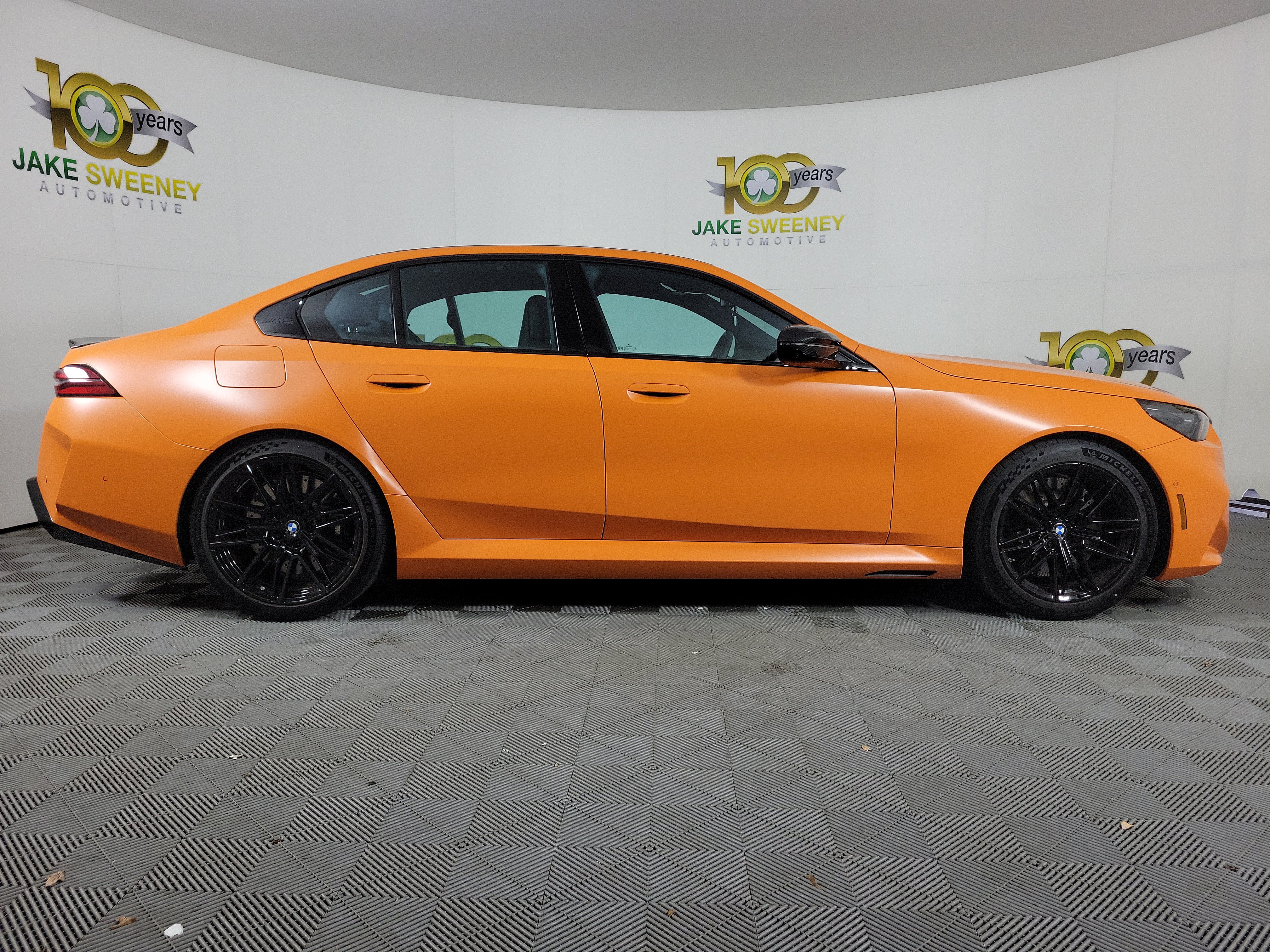 Used 2026 BMW M5 w/ Carbon Package AWD/4WD image 8