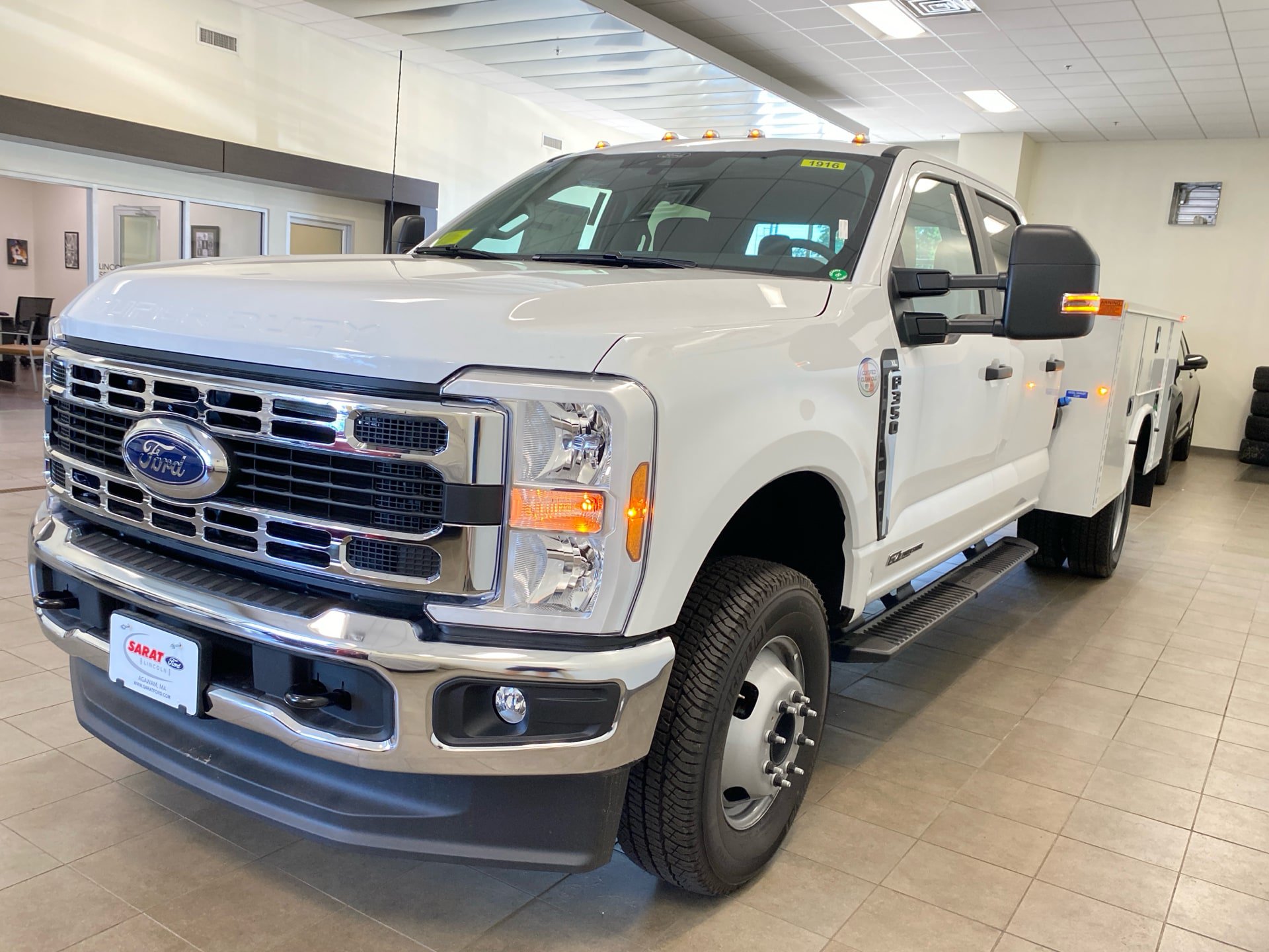 New 2026 Ford F350 XL w/ XL Chrome Package AWD/4WD image 4