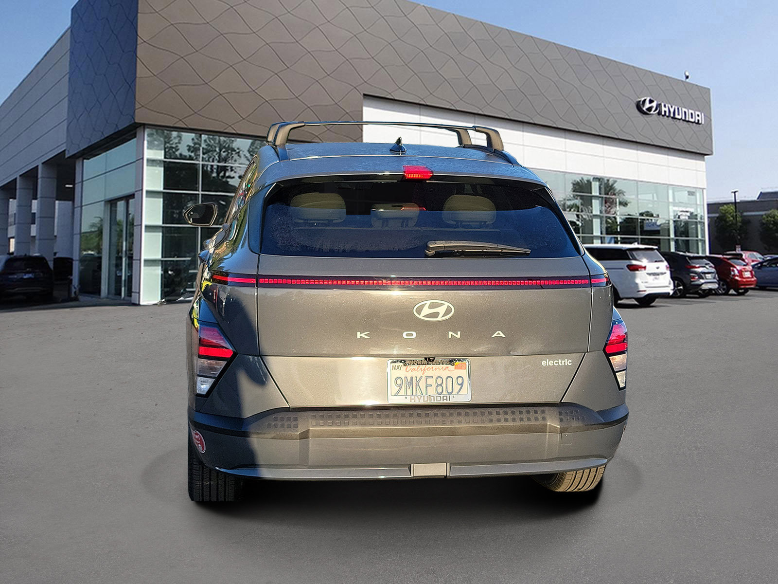 Certified 2024 Hyundai Kona SEL FWD image 4