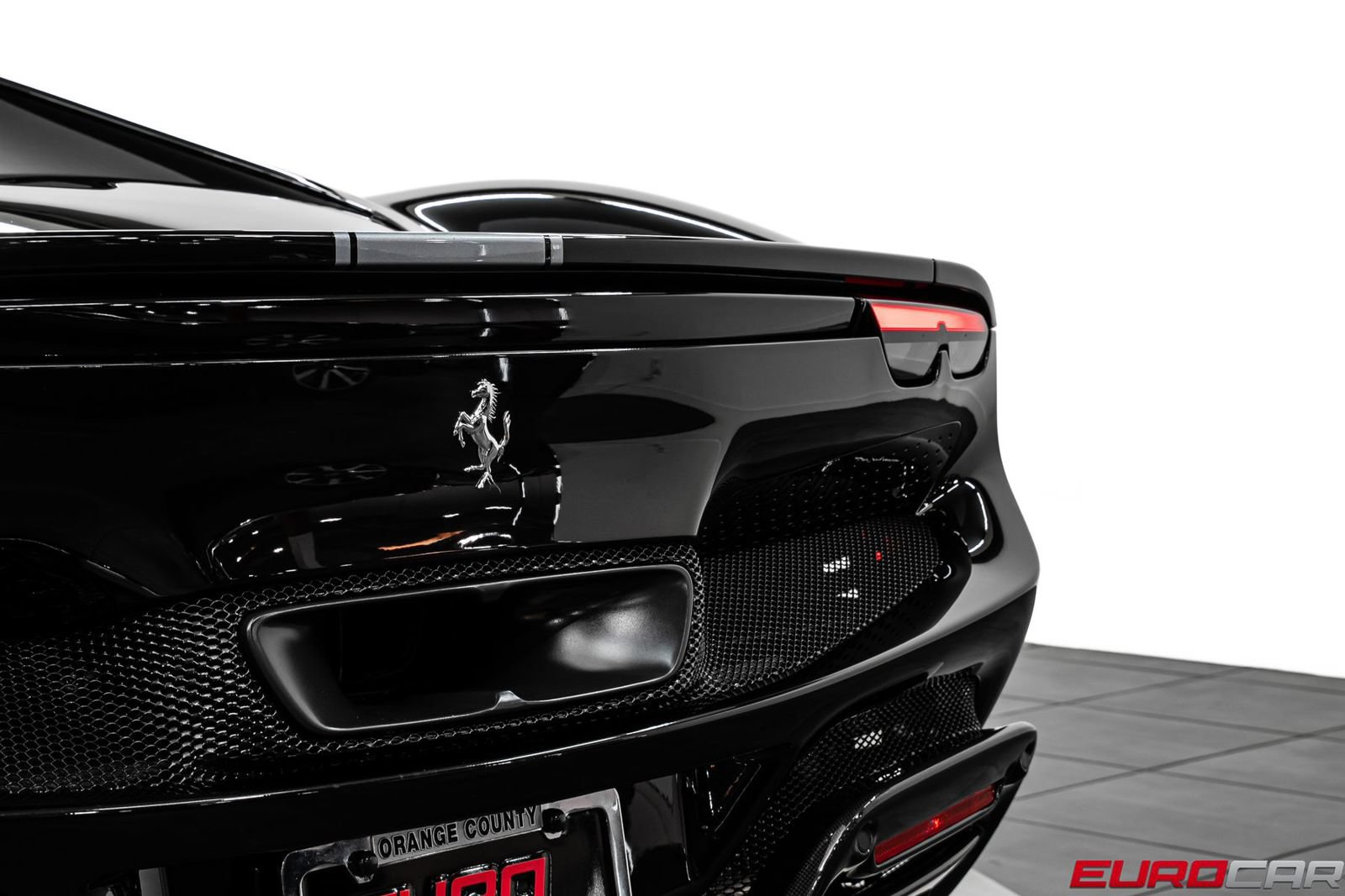 Used 2024 Ferrari 296 GTB RWD image 24