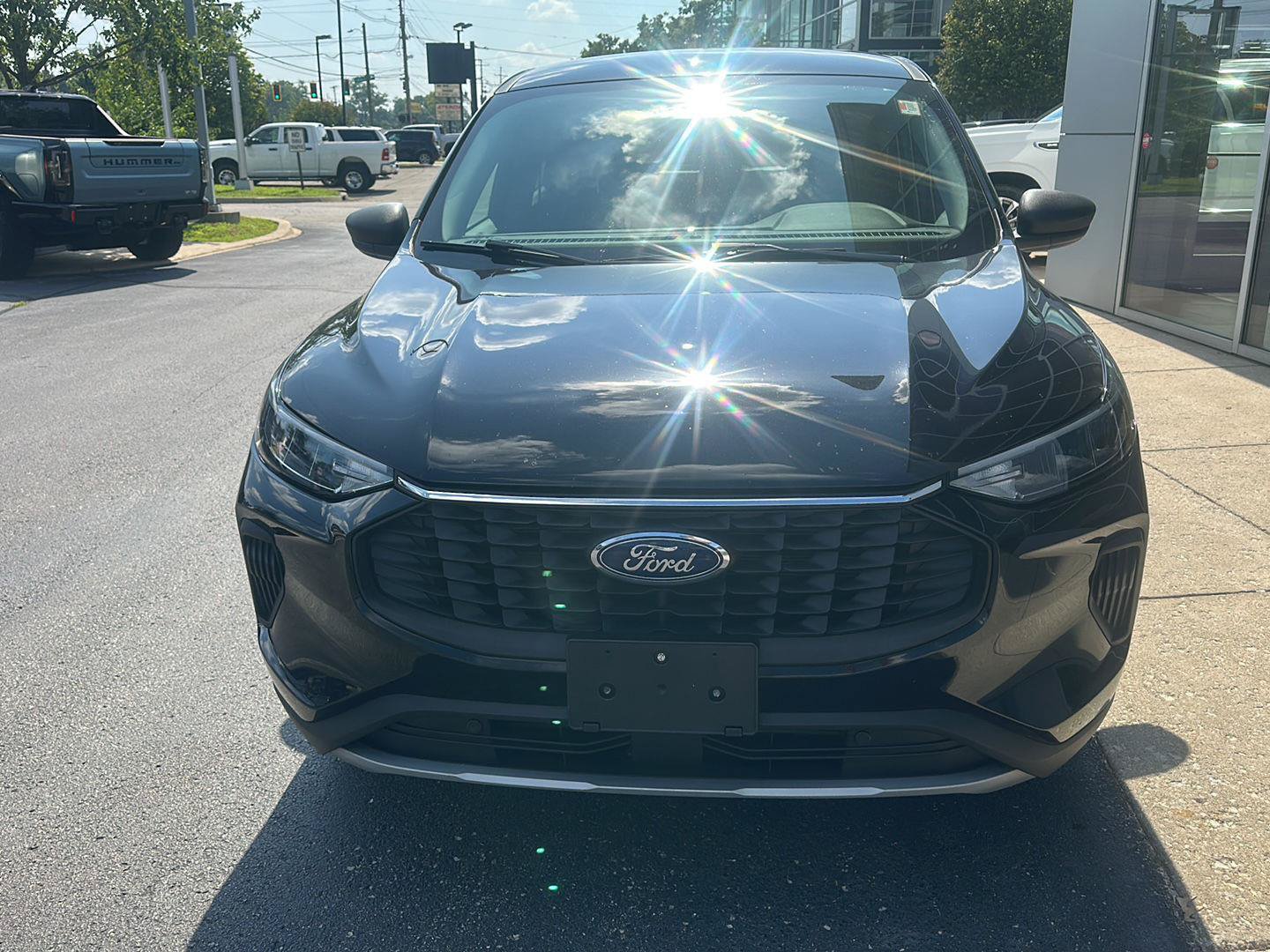Used 2023 Ford Escape Active w/ Tech Pack #1 AWD/4WD image 7