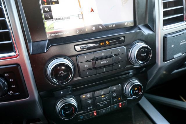 Used 2015 Ford F150 Platinum w/ Max Trailer Tow Package image 10