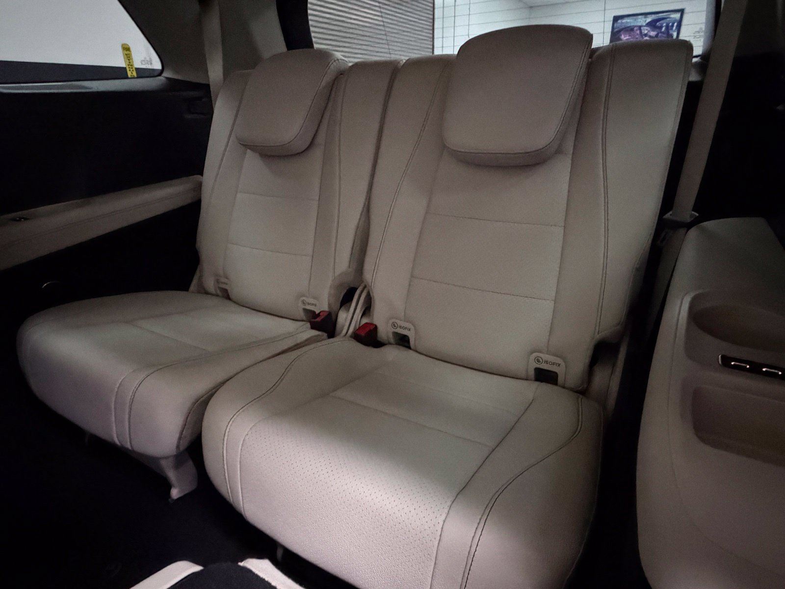 Used 2024 Mercedes-Benz GLS 450 4MATIC image 43