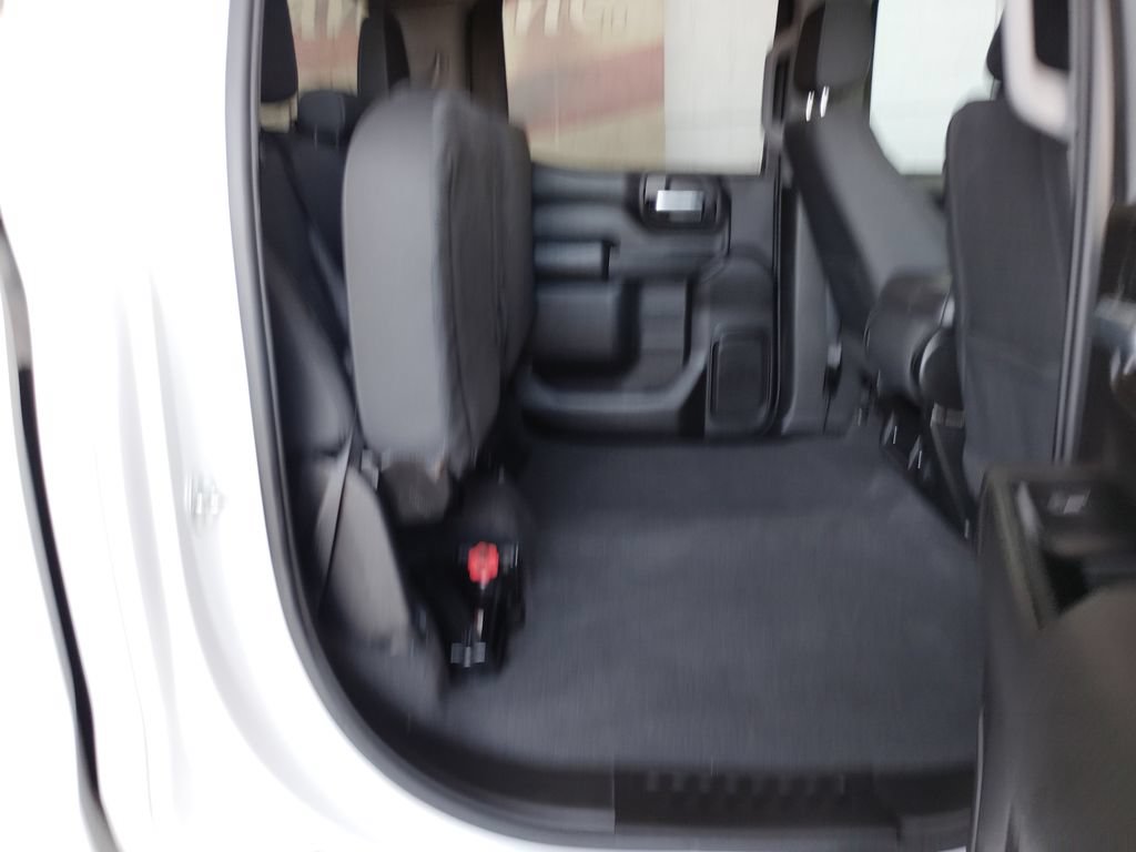 Used 2022 Chevrolet Silverado 1500 Custom RWD image 16