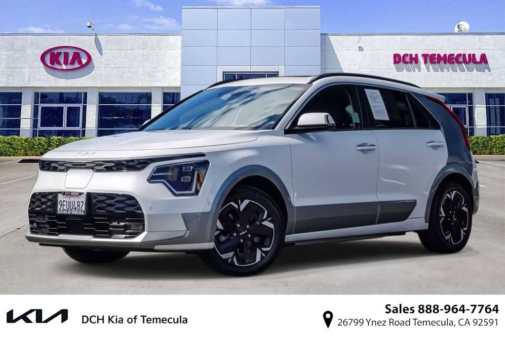 Certified 2023 Kia Niro Wave FWD image 1