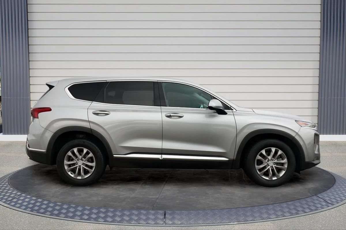 Used 2020 Hyundai Santa Fe SEL AWD/4WD image 8