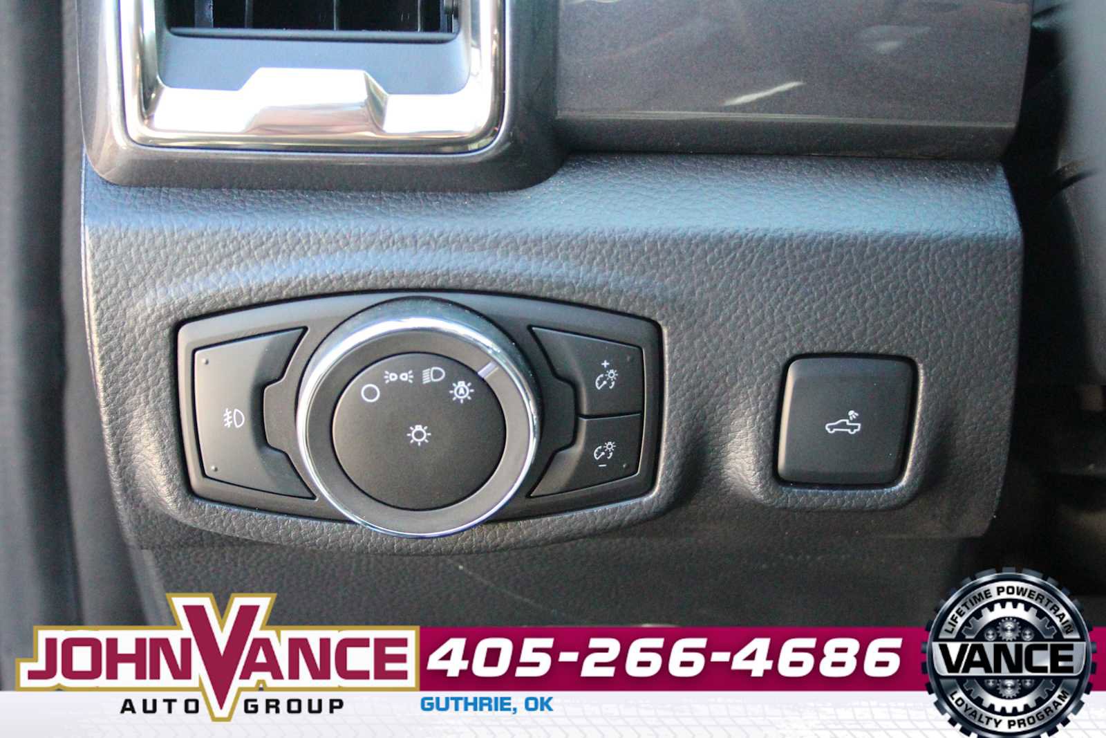 Used 2023 Ford Ranger Lariat w/ Equipment Group 501A High image 32