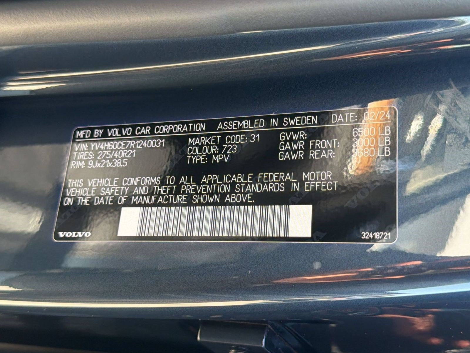 Certified 2024 Volvo XC90 T8 Plus w/ Protection Package Premier AWD/4WD image 25