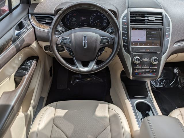 Certified 2019 Lincoln MKC Reserve w/ MKC Climate Package AWD/4WD image 16